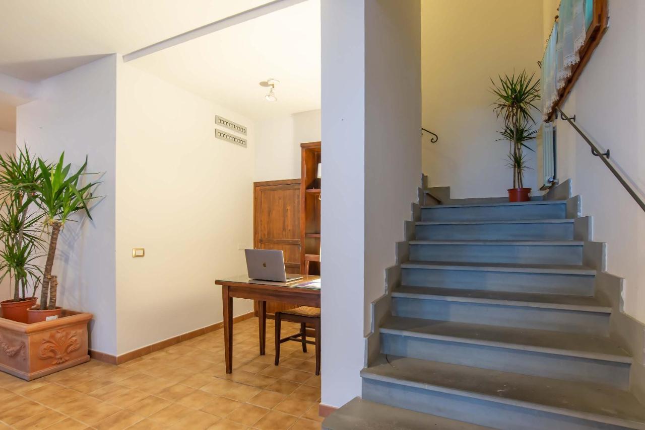 ホテル Residenza Di Campagna Montelleri ヴィッキオ エクステリア 写真