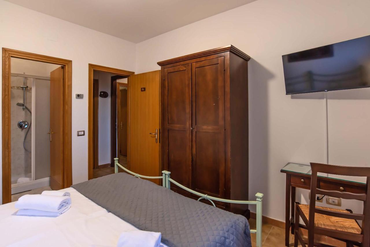 ホテル Residenza Di Campagna Montelleri ヴィッキオ エクステリア 写真